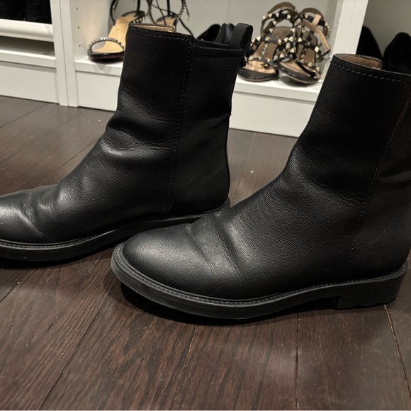 Salvatore Ferragamo Black Leather boots Authentic - Picture 5 of 7